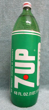 VINTAGE 1980's NOS 7UP SODA STYROFOAM LABEL 48 OZ GLASS BOTTLE UNOPENED FULL picture