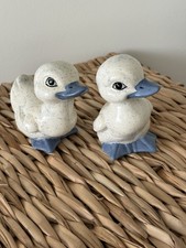 Set of 2 Vintage Ceramic Speckled Duck Small Figures Cottage Granny picture