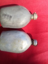 2 WW1 US ARMY 1918 CANTEENS VERY NICE BOTH AGM 1918 DATED. picture