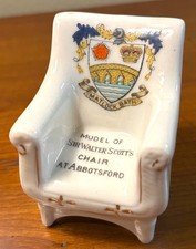 VTG Matlock Bath Coat of Arms, Model of Sir Walter Scotts Chair Abbotsford *Read picture