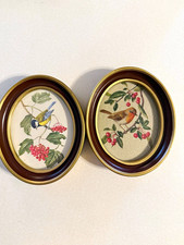 Set of 2 Vintage Oval Wood Wall-Mounted Frames Brown/Gold Bird Botanical Prints picture
