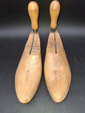 2 ATQ Wood Shoe Stretchers Hinged Sz 2 Turn Handle Pat 1903 DAMCO Small 9