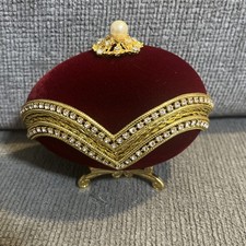 VTG Red Velvet Sankyo Music Box 3.5