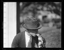 Photo:Washington DC White House Pete Pet Squirrel Man 1920s Portrait picture