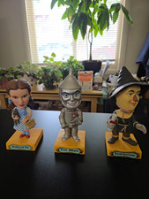 The Wizard of Oz Bobblehead Set Dorothy & Toto Tin Man Scarecrow Multicolor picture