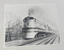 Vintage Milwaukee Road Hiawatha 8x10 Train Photo No. 1 Streamlined Locomotive picture