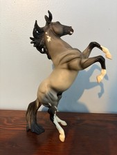 Breyer Traditional Sized Grey Pinto Silver Excellent picture