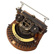 Antique 1905 Hammond No. 12 Typewriter with
