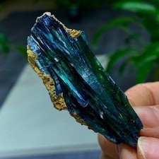 25G Natural Vivianite ludlamite Quartz Crystal Mineral Samples /Brazil picture