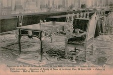 Vintage Treaty of Versailles Hall of Mirrors Postcard LL Lévy & Neurdein picture