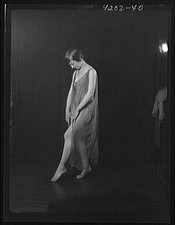 Eugenie,Miss,dancers,women,performers,nitrates,costumes,A Genthe,1923 6 picture
