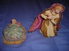 VINTAGE BABY JESUS & MARY BRONNERS RESIN FABRIC NATIVITY CHRISTMAS SET FIGURES picture