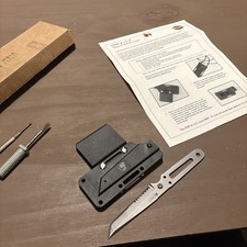 CRKT Stiff K.I.S.S. Preowned Excellent (No Paracord) picture