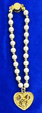 Avon Disney Mickey Mouse Faux Pearl Bracelet w/ Heart Pendant picture