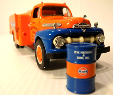 First Gear # 18-1764 Gulf Oil Co 1951 Ford F 600 Tanker Truck & Oil Drum NOS picture