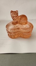 Vintage heart shaped pink sleeping cat on a basket nest trinket dish picture