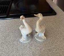 Lladro Porcelain Geese Goose Swan, Set of 2 Figurines Retired Handmade Spain picture