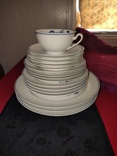 Stamped/signed 1962 vintage Royal Copenhagen BlueFlower CollectionSet1st Quality picture