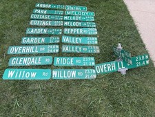 Vintage Metal Street Signs Illinois Double Sieded Lot of 20 Wall Decor Mancave picture