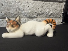 Vintage Lenwile China Ardalt Japan Porcelain Laying Cat Figurine Tiger Tail READ picture