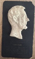 1890s Abraham Lincoln Portrait Bust Made of Macerated U.S. Currency Bank Notes picture